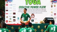 Aktivitas yoga di Bali