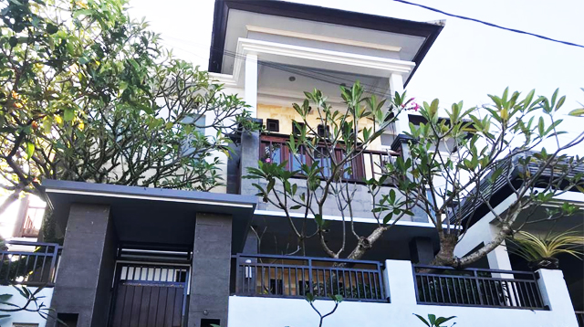 Rumah di Uma Dewi Residence