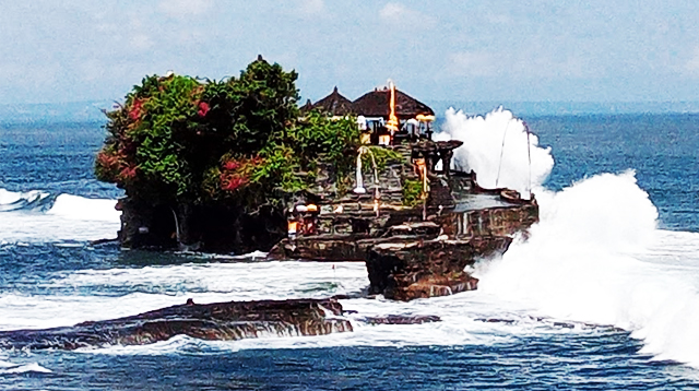 Tanah Lot