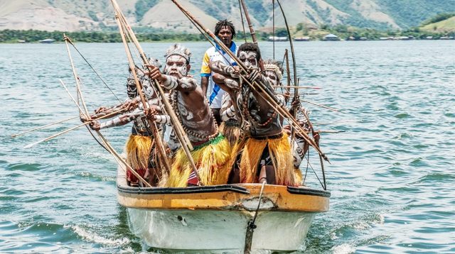 Tarian tradisional Papua