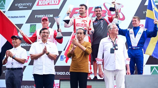 Ajang F1H2O atau Powerboat