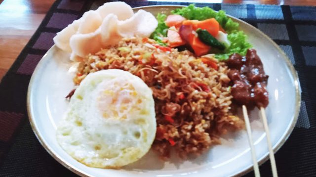 Nasi goreng bumbu Bali