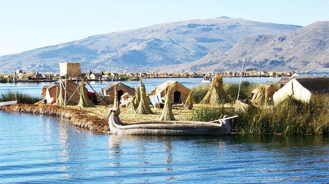 Pulau Terapung Uros