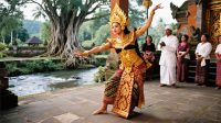 Penari di Pura Beji Penari di Pura Beji