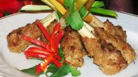 Sate lilit ikan tuna Sate lilit ikan tuna