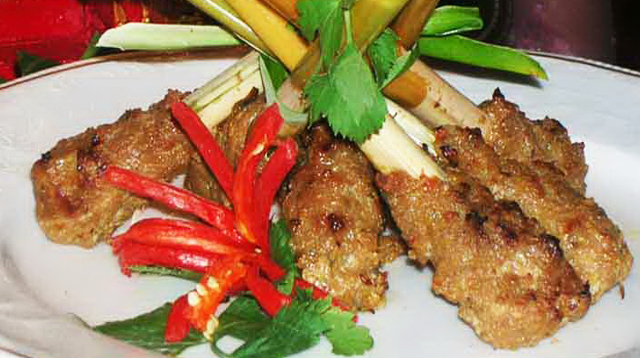 Sate lilit ikan tuna